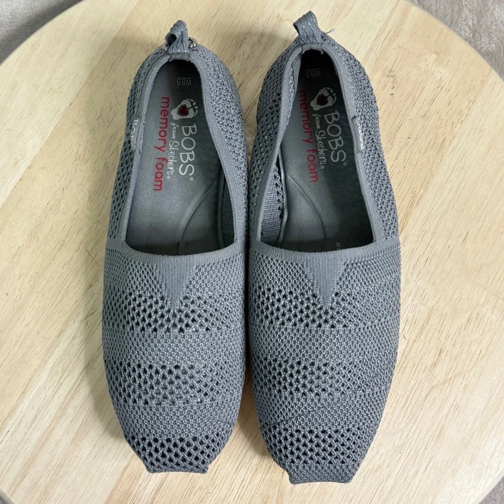 Skechers BOBS Women 8.5 Grey Knit Memory Foam Slip On Flats 33406 Peace and Love